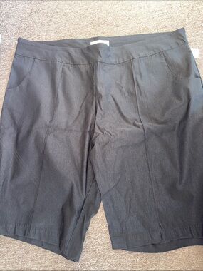 BY DESIGN Black Pull-On Stretch Shorts
